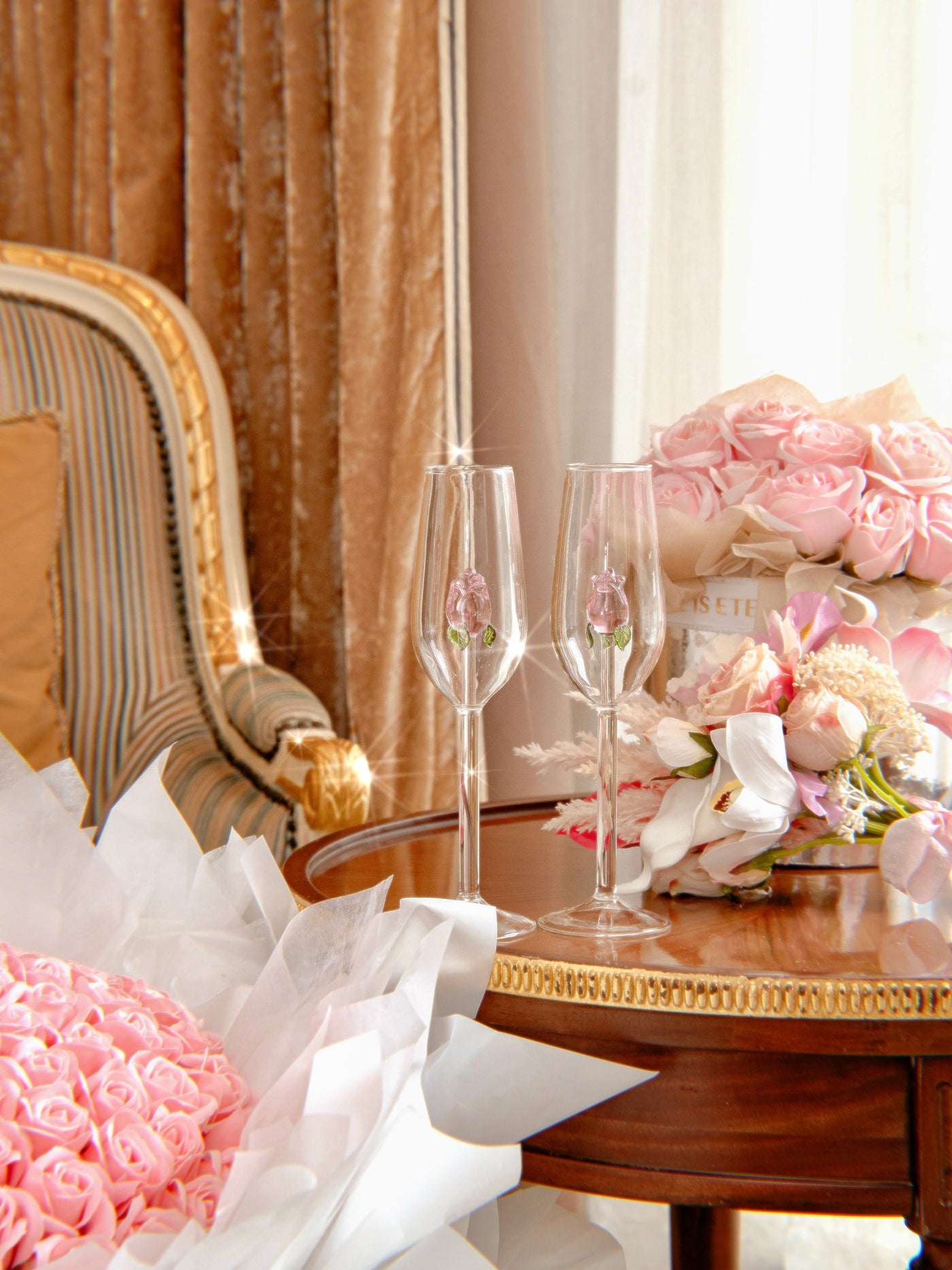 La Vie En Rose Champagne Glass Set of 4