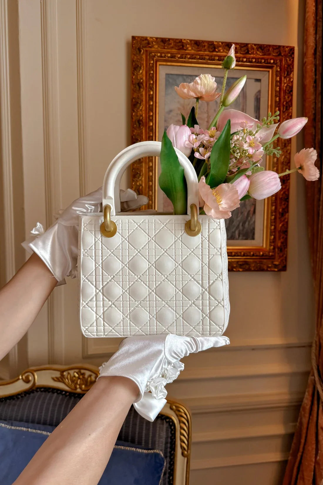 Scarlett Handbag Resin Vase in Beige