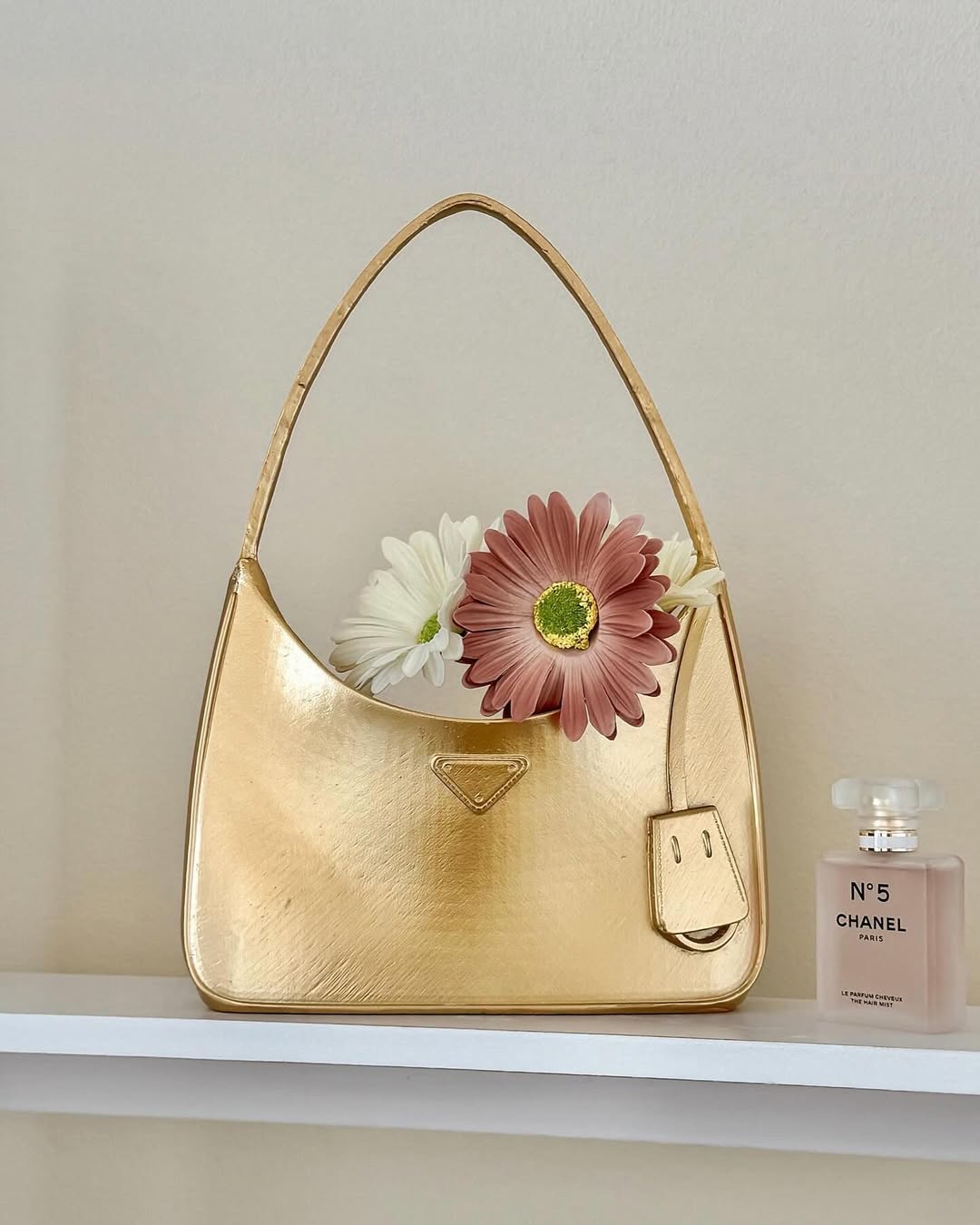 Aurora Luxe Vase-Bag
